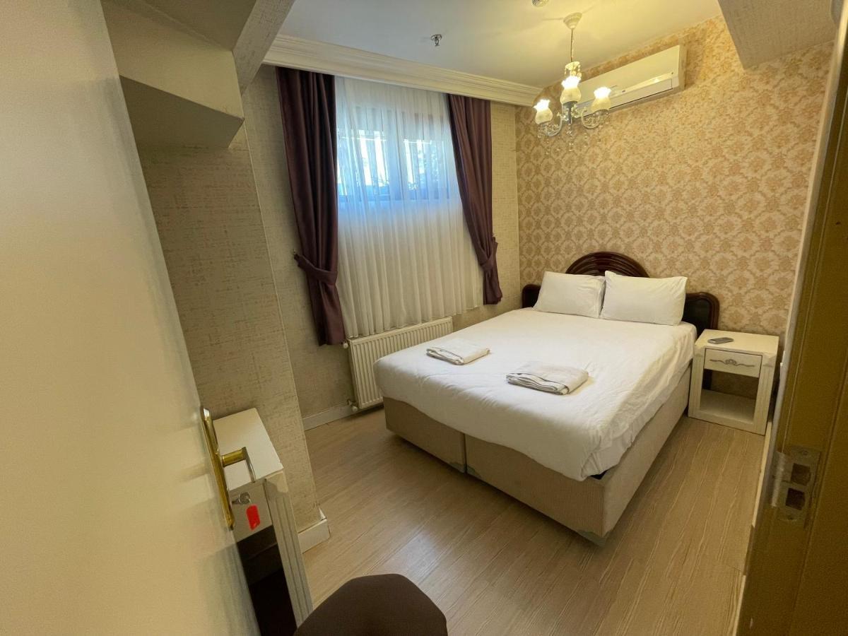 The Local Exclusive Bed and Breakfast Istanboel Buitenkant foto